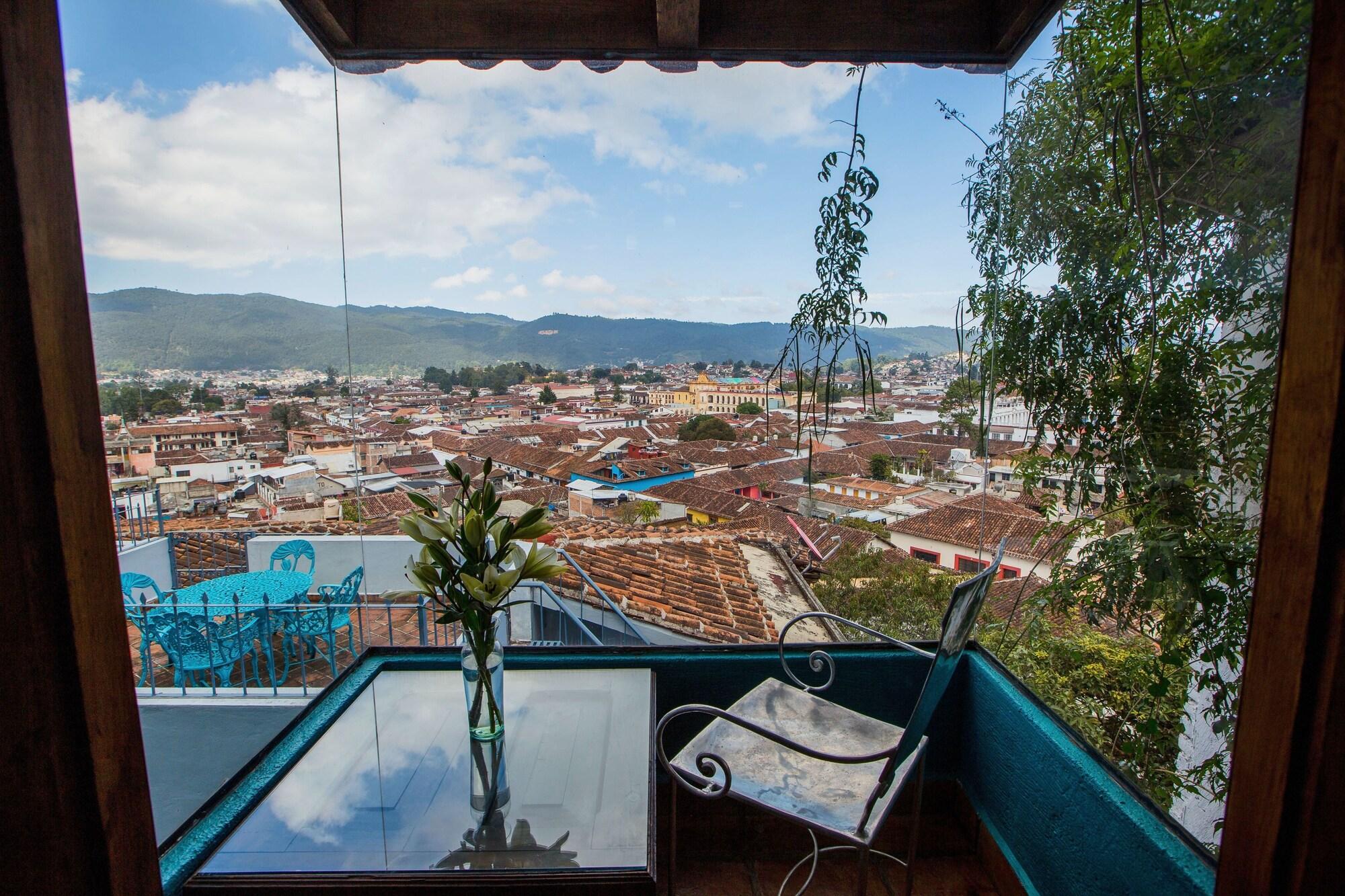 Santuario Las Escaleras San Cristóbal de Las Casas エクステリア 写真